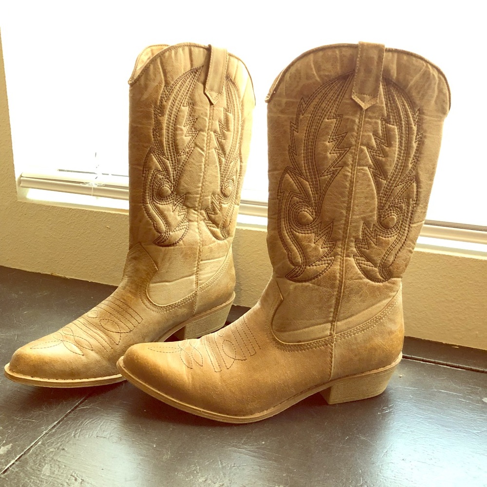 Cowgirl Boots!